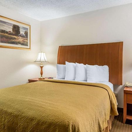 Quality Inn & Suites Bakersfield Dış mekan fotoğraf