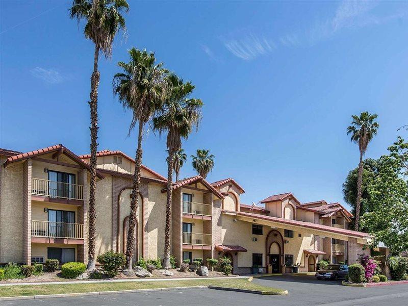Quality Inn & Suites Bakersfield Dış mekan fotoğraf