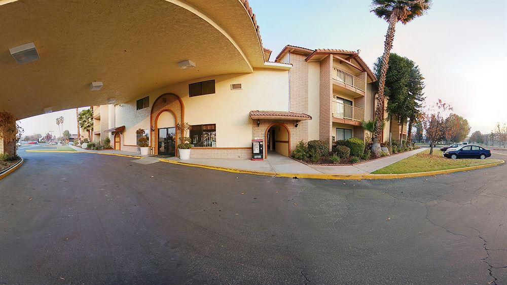 Quality Inn & Suites Bakersfield Dış mekan fotoğraf